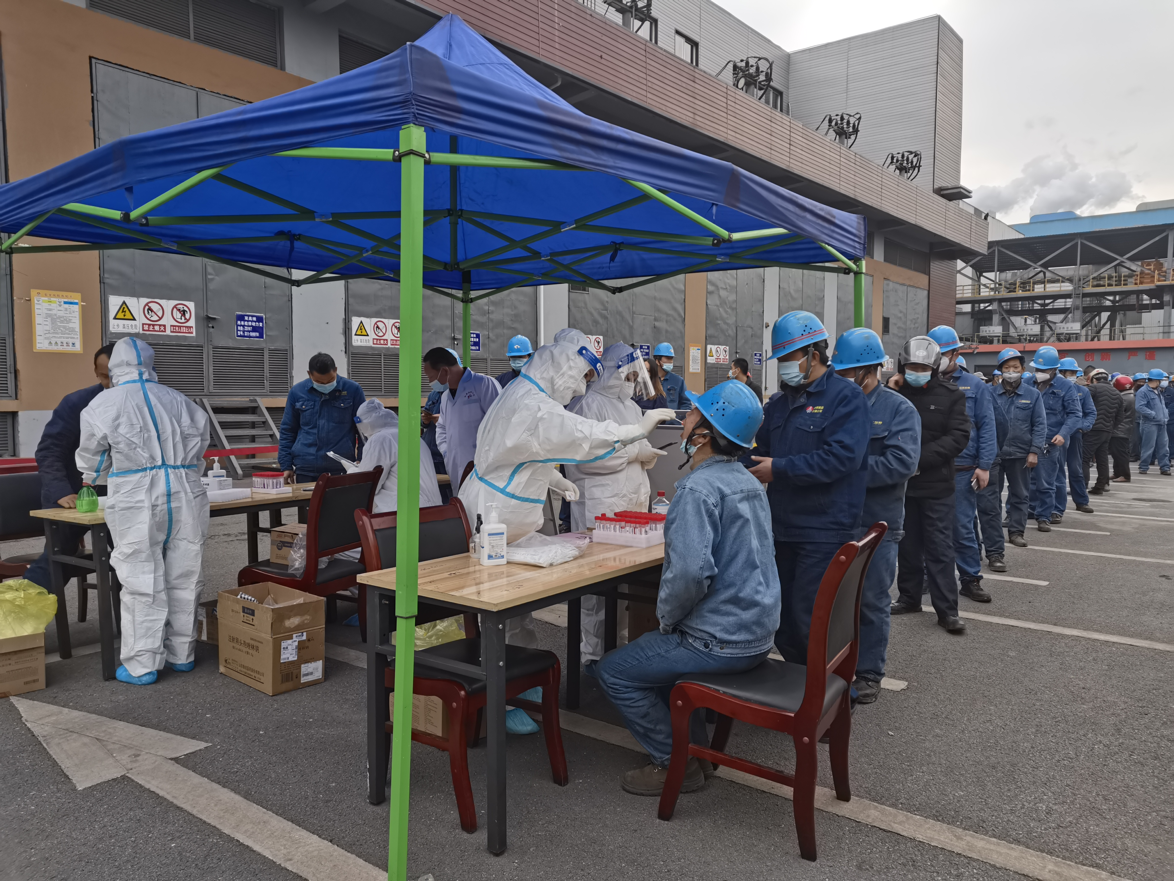 黨建領航，共同戰“疫”、攜手通“關”
