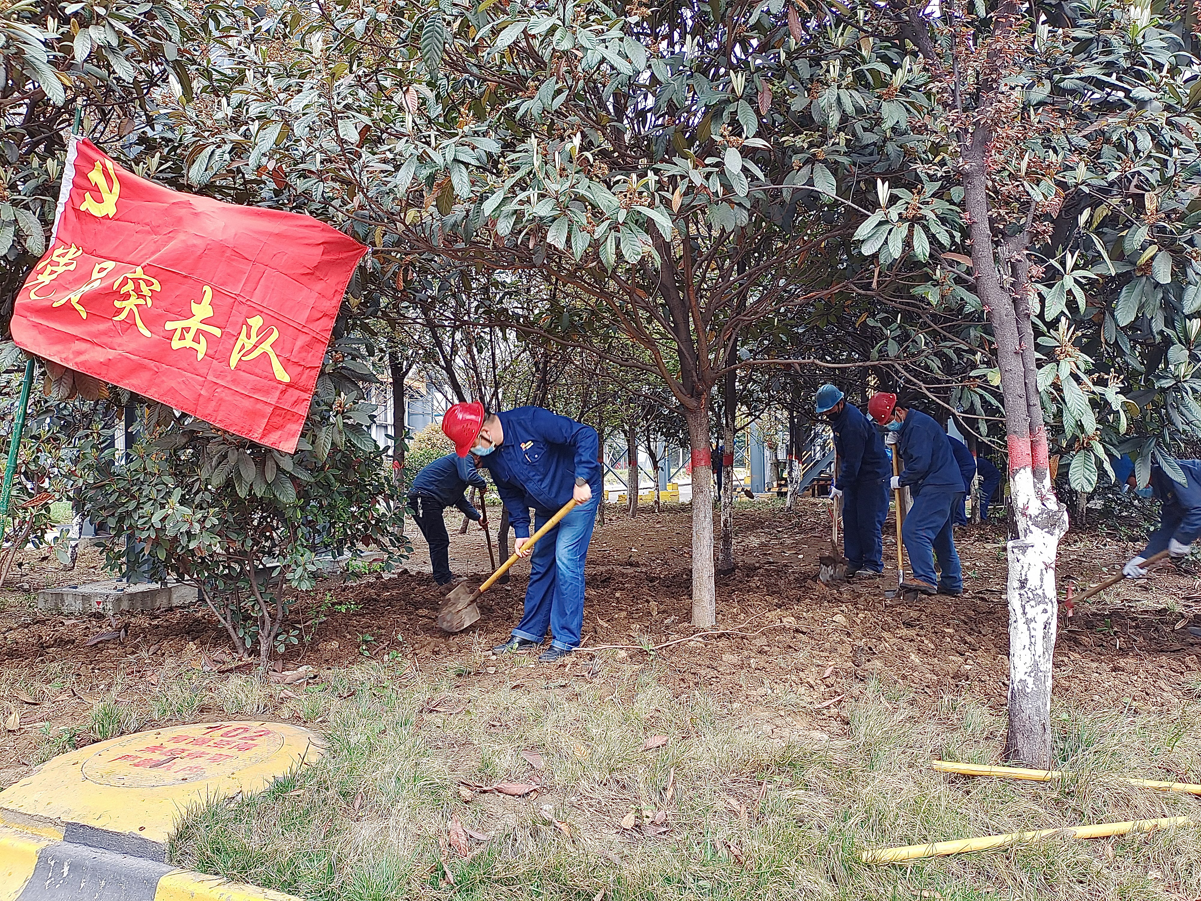 答好黨建答卷，繪就出彩篇章