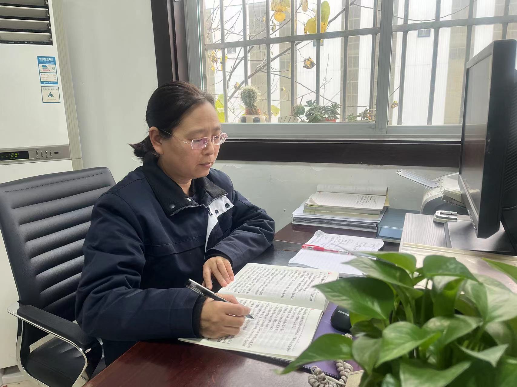 永葆初心 奮勇前行  為企業(yè)改革發(fā)展添力賦能--學(xué)習(xí)陜鋼集團(tuán)黨委書(shū)記、董事長(zhǎng)楊海峰來(lái)漢鋼公司宣講黨的二十大精神時(shí)的講話(huà)有感