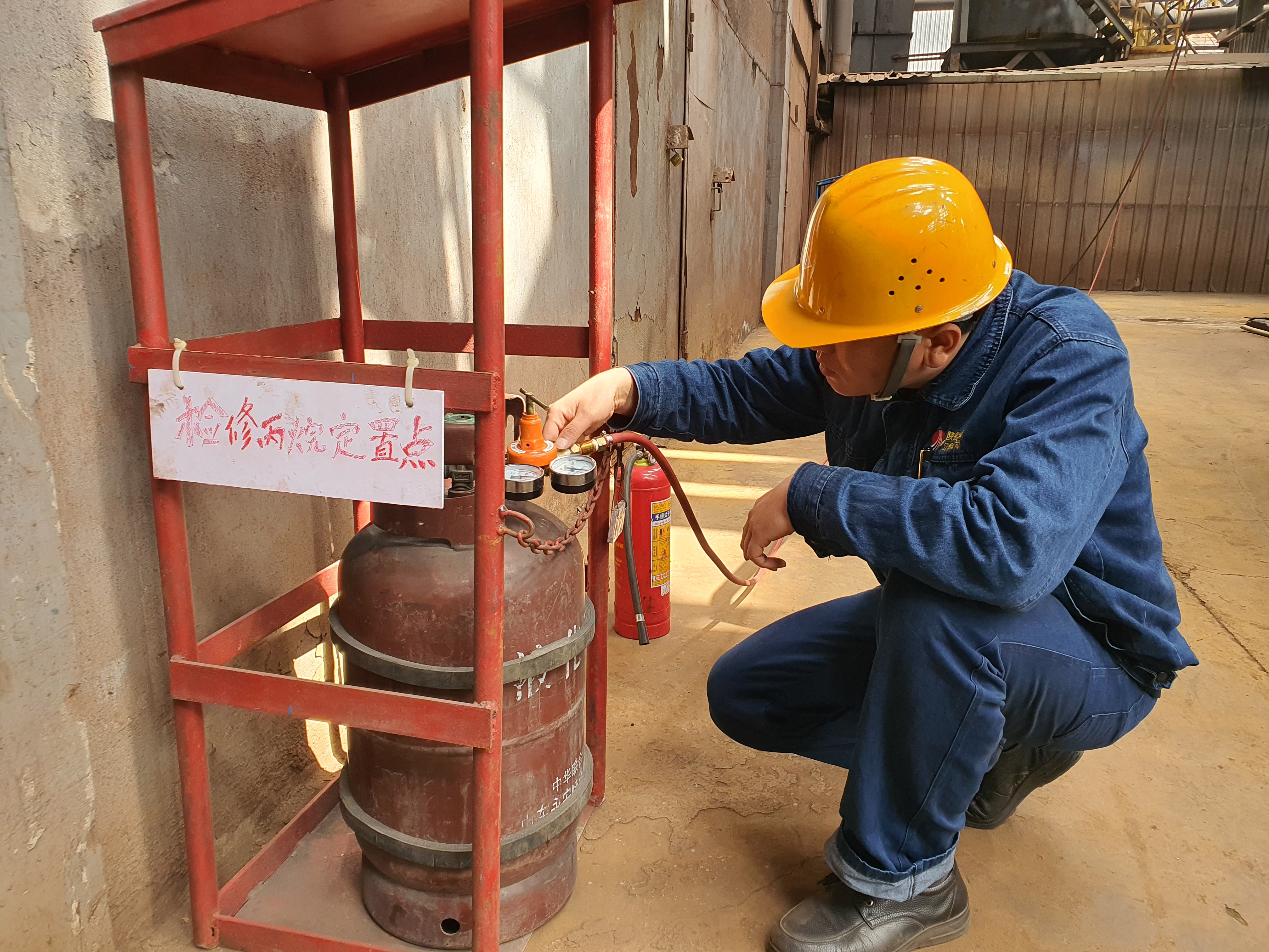 “愛(ài)較真”的安全員