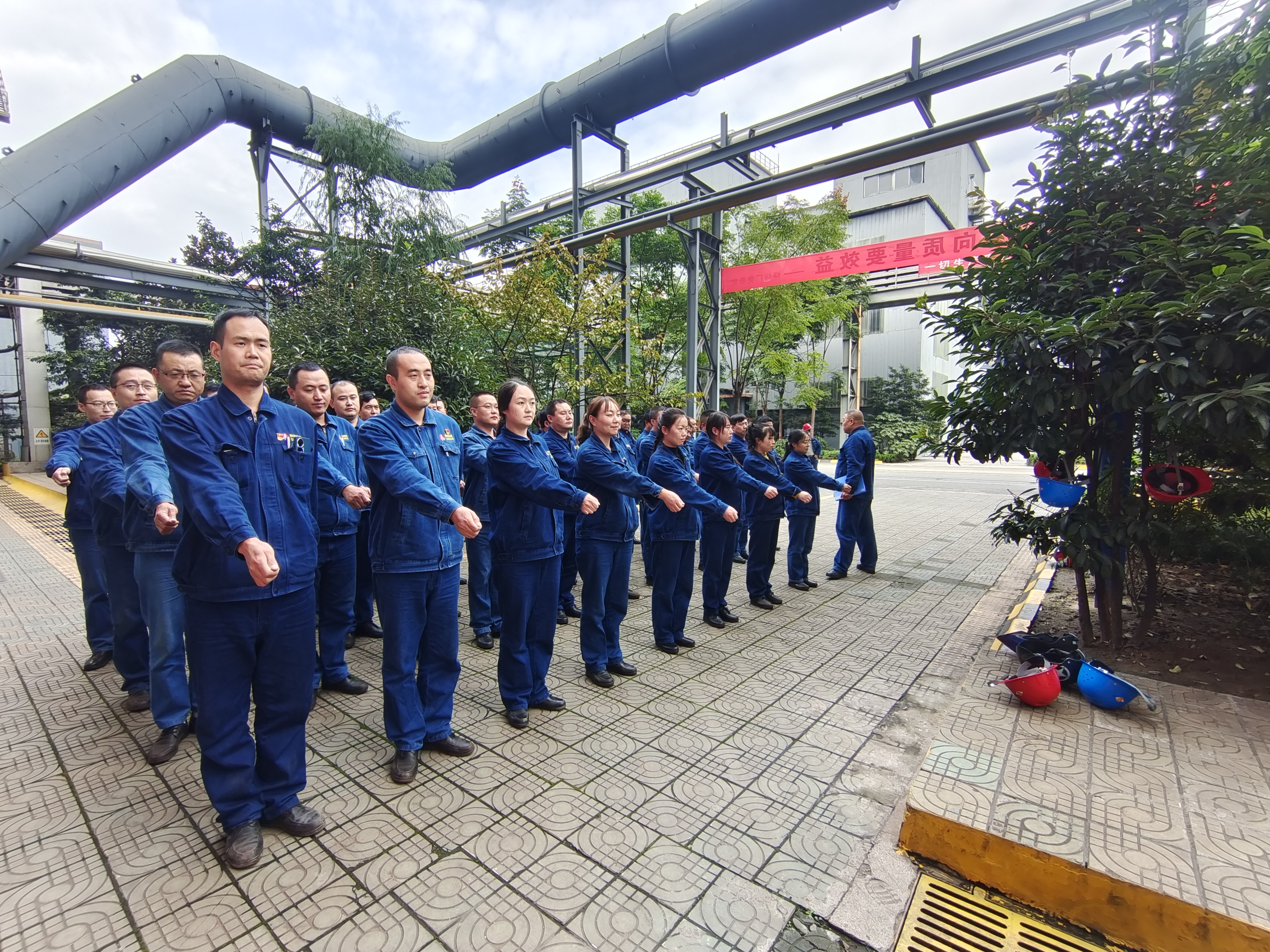 多元賦能，擦亮“黨建＋”最紅底色