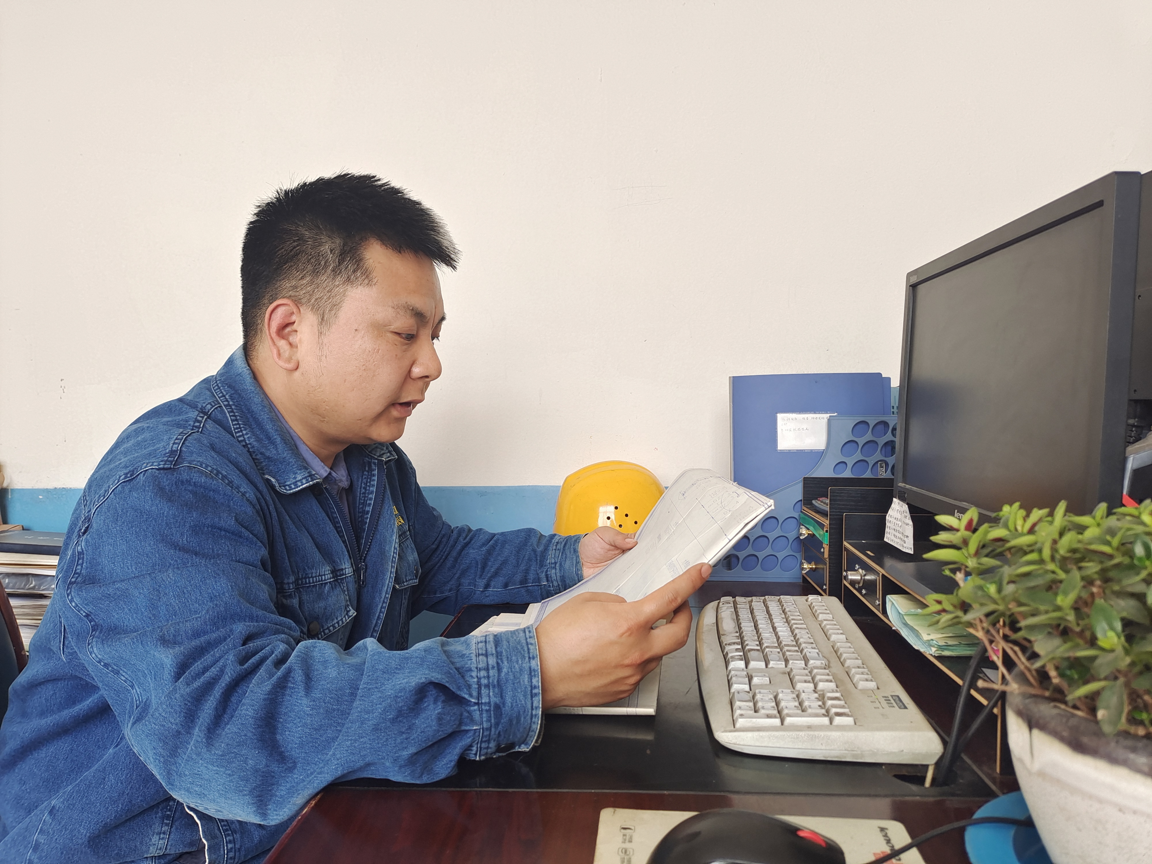 以青春之名，逐夢前行