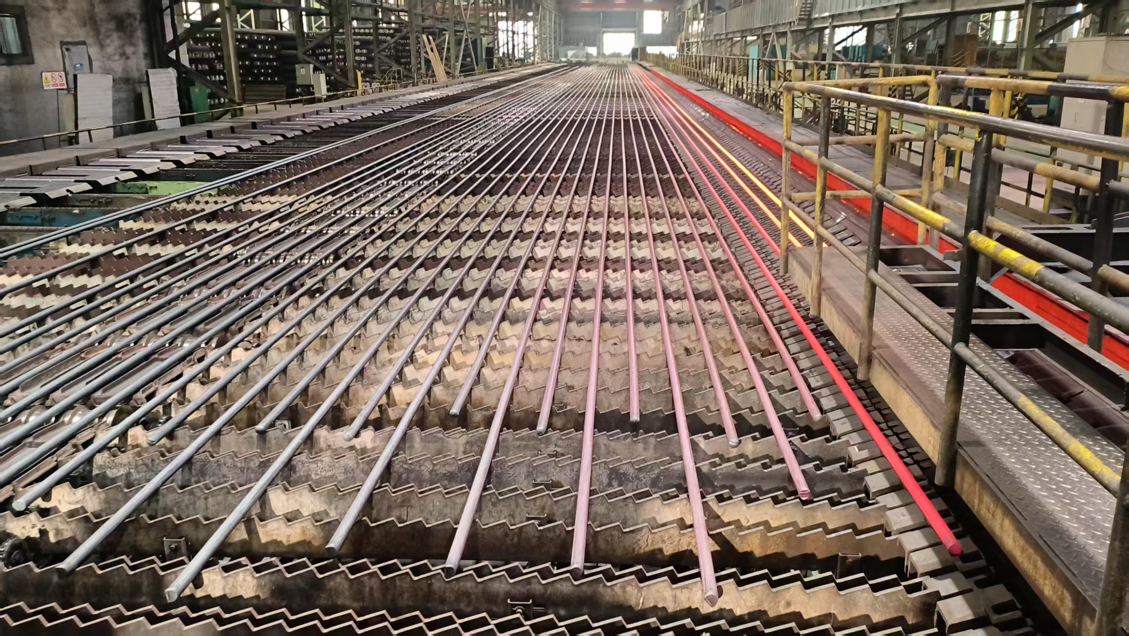 漢鋼公司Φ30規格20CrMnTi圓鋼首次軋制成功