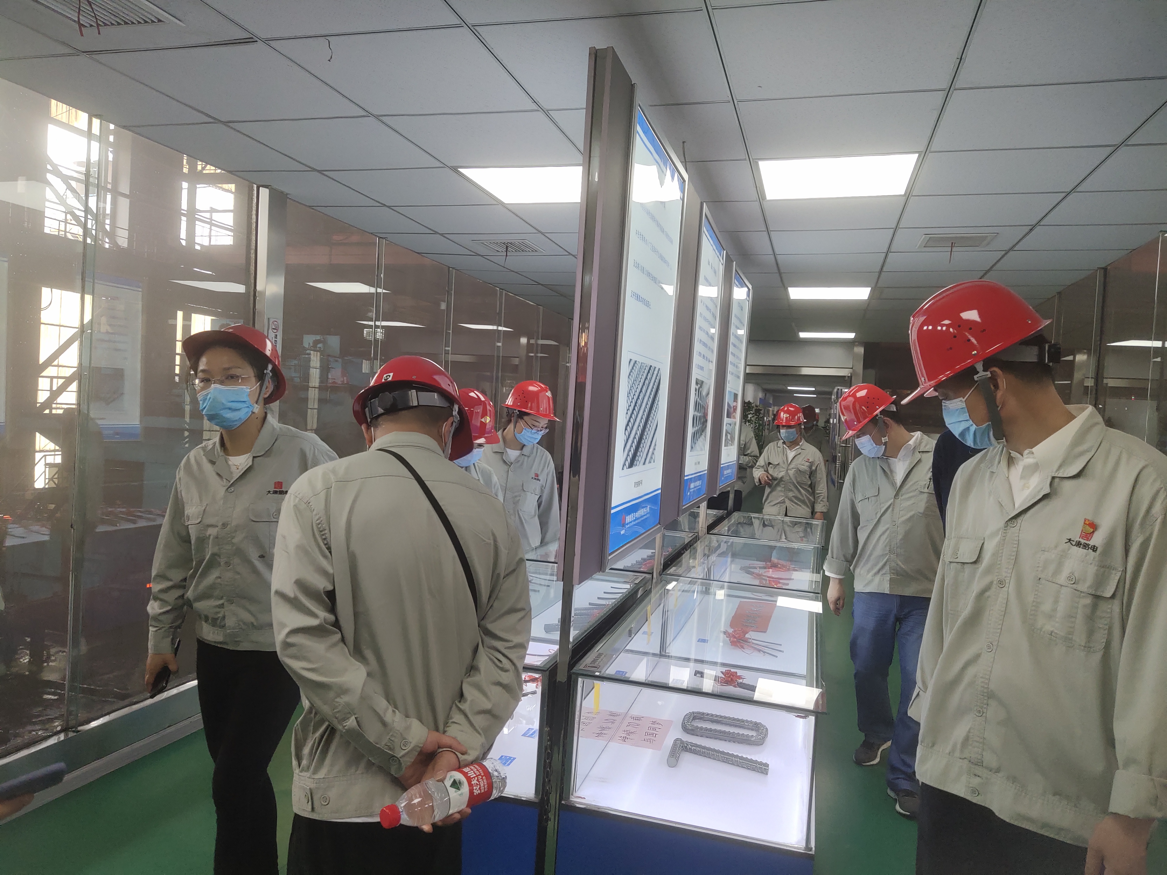 大唐略電“弘揚精神筑夢想”勞模先進學習進漢鋼